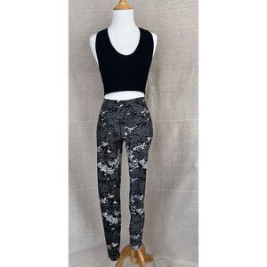 Gilly Hicks Black Top size M